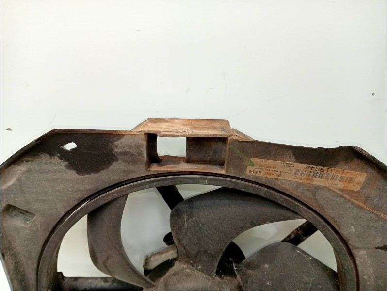 Recambio de electroventilador para renault trafic caja cerrada (ab 4.01) l1h1 2,90t caja cerrada, corto referencia OEM IAM 82006