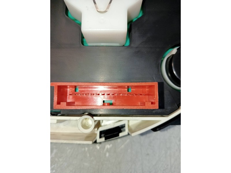 Recambio de cuadro instrumentos para renault laguna ii (bg0) dynamique referencia OEM IAM 8200218884  