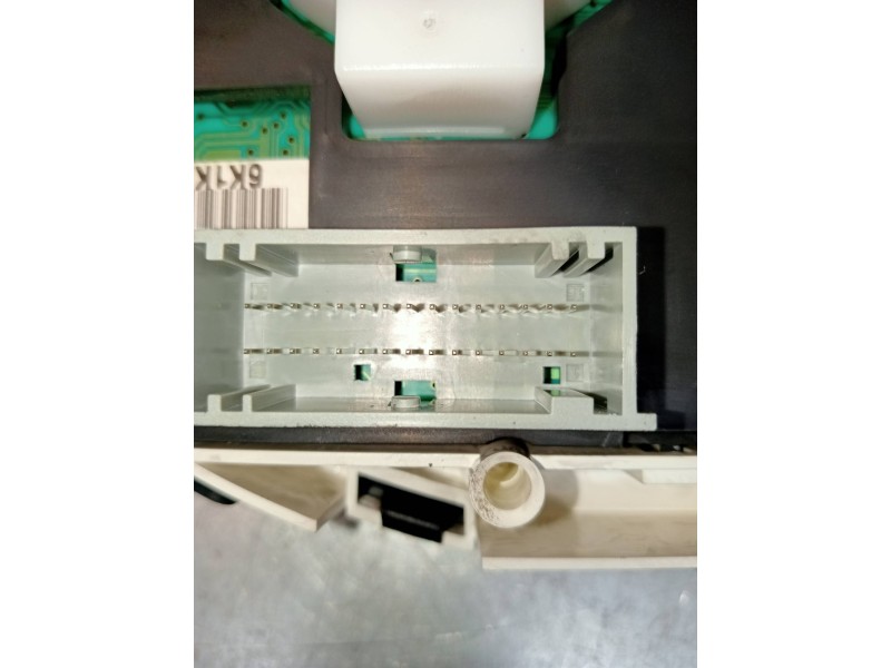 Recambio de cuadro instrumentos para renault laguna ii (bg0) dynamique referencia OEM IAM 8200218884  