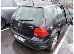 volkswagen golf iv berlina (1j1) del año 2001 2