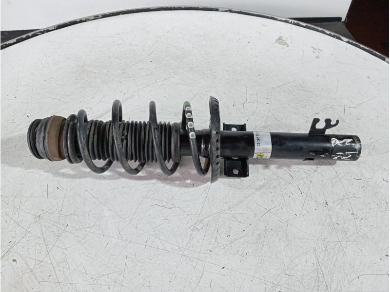 Recambio de amortiguador delantero derecho para volkswagen polo (6r1) advance referencia OEM IAM   