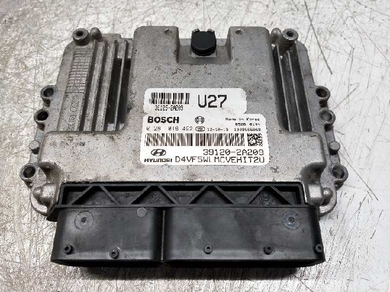 Recambio de centralita motor uce para hyundai i40 cw gl tecno referencia OEM IAM 0281018492 391202A209 391252A209 U27