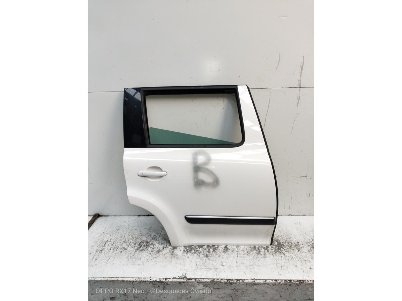 Recambio de puerta trasera derecha para skoda yeti ambition referencia OEM IAM   5P