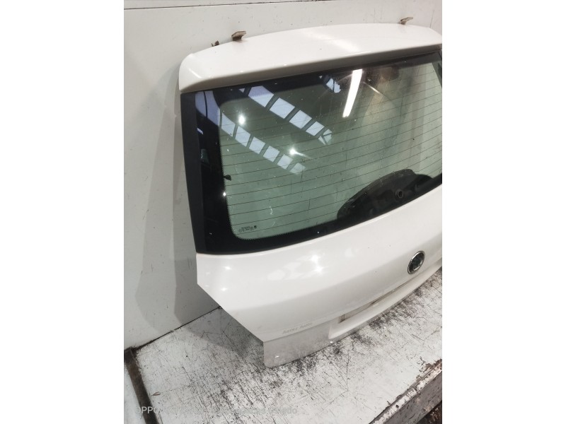 Recambio de porton trasero para skoda fabia (5j2 ) urban referencia OEM IAM   