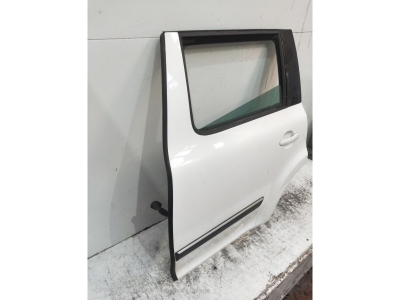 Recambio de puerta trasera izquierda para skoda yeti ambition referencia OEM IAM   5P
