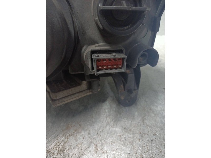 Recambio de faro derecho para saab 9-3 berlina 1.9 tid linear sport referencia OEM IAM   