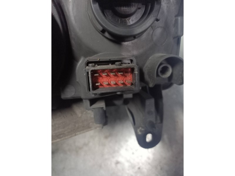 Recambio de faro derecho para saab 9-3 berlina 1.9 tid linear sport referencia OEM IAM   
