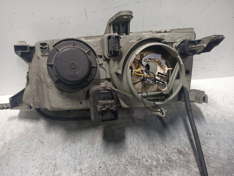 Recambio de faro derecho para saab 9-5 sedán 2.3 cat referencia OEM IAM   
