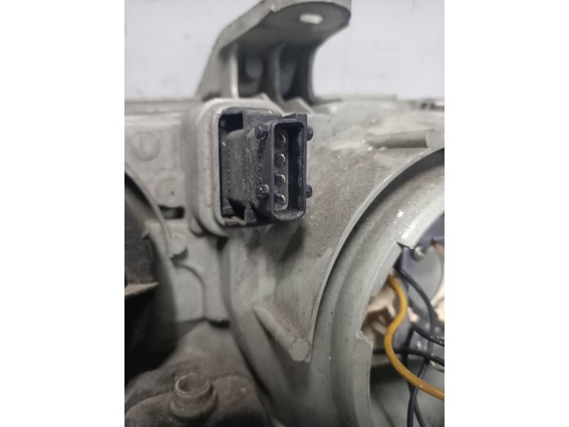 Recambio de faro derecho para saab 9-5 sedán 2.3 cat referencia OEM IAM   