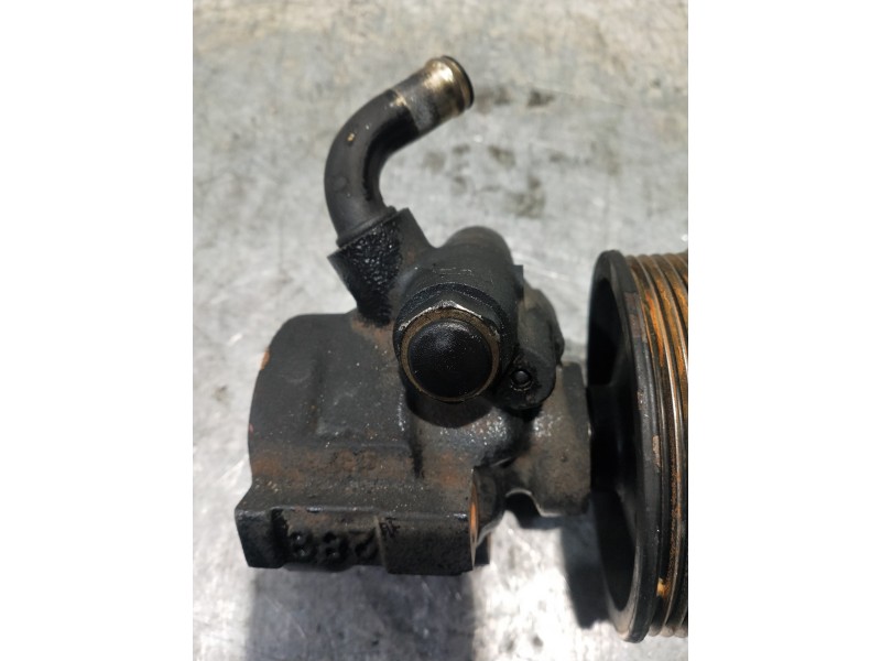 Recambio de bomba direccion para peugeot 605 stdt referencia OEM IAM 26024123  