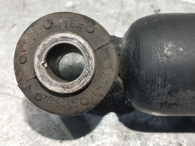 Recambio de amortiguador trasero para peugeot 605 stdt referencia OEM IAM   