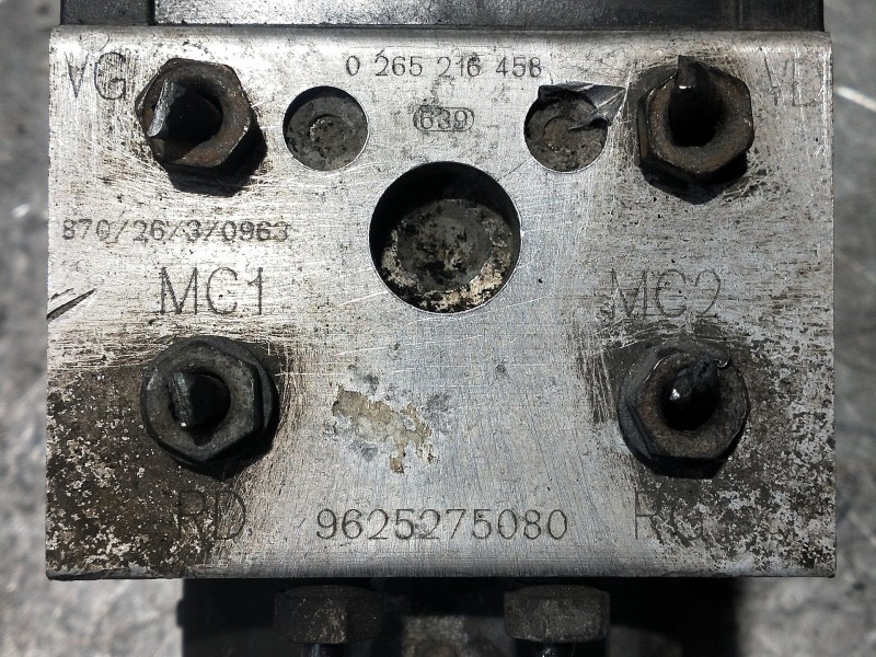 Recambio de abs para peugeot 605 stdt referencia OEM IAM 9625275080 0265216458 0273004172