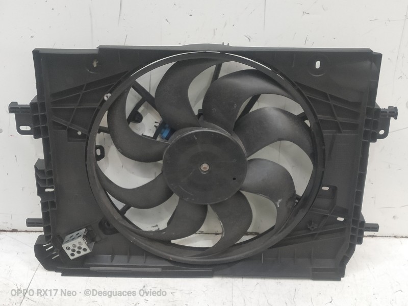 Recambio de electroventilador para renault clio iv referencia OEM IAM 214818009RB  