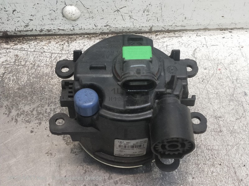 Recambio de faro antiniebla izquierdo para renault clio iv referencia OEM IAM 90096513 261550885RA 