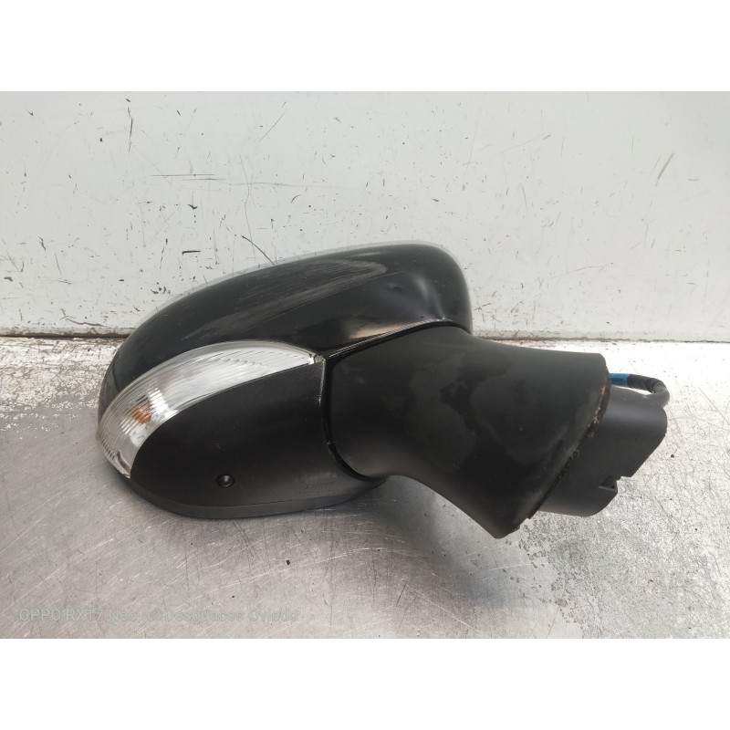 Recambio de retrovisor derecho para renault clio iv referencia OEM IAM ELECTRICO 1 ENCHUFE 9 CABLES