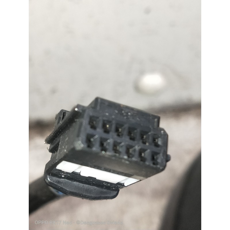 Recambio de retrovisor derecho para renault clio iv referencia OEM IAM ELECTRICO 1 ENCHUFE 9 CABLES