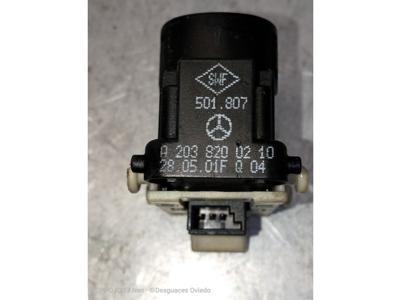 Recambio de mando elevalunas delantero derecho para mercedes clase c (w203) sportcoupe c 220 cdi (203.706) referencia OEM IAM A2