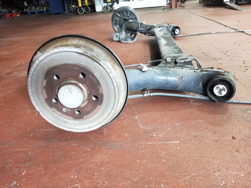 Recambio de puente trasero para skoda fabia (5j2 ) urban referencia OEM IAM   ABS
