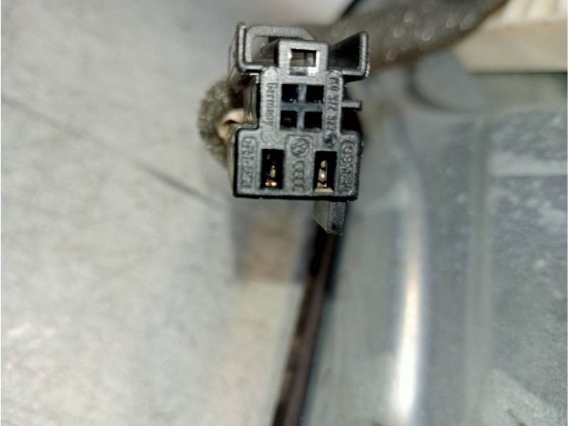 Recambio de elevalunas delantero izquierdo para skoda yeti ambition referencia OEM IAM 5L0837401A  5P