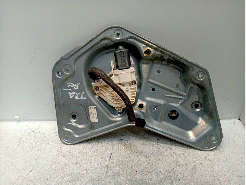 Recambio de elevalunas trasero derecho para skoda yeti ambition referencia OEM IAM 5L0839402B  5P