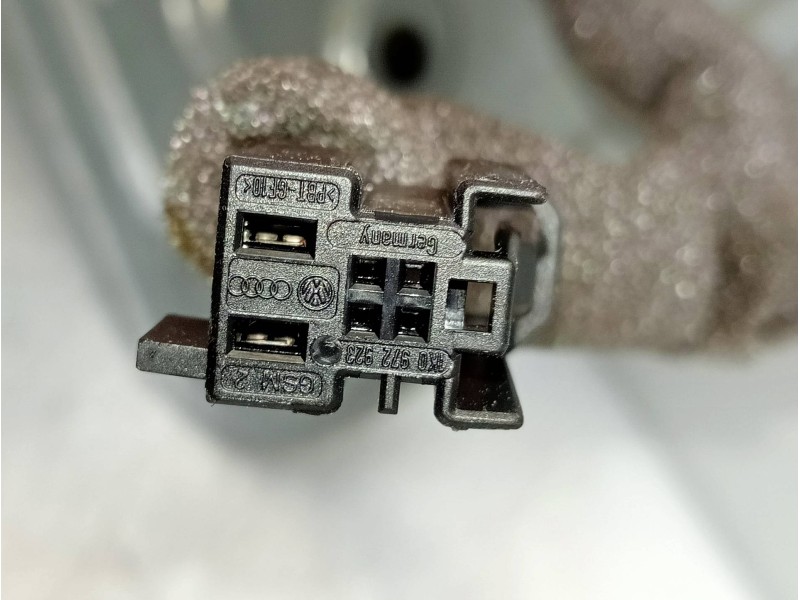 Recambio de elevalunas trasero izquierdo para skoda yeti ambition referencia OEM IAM 5L0839401B  5P