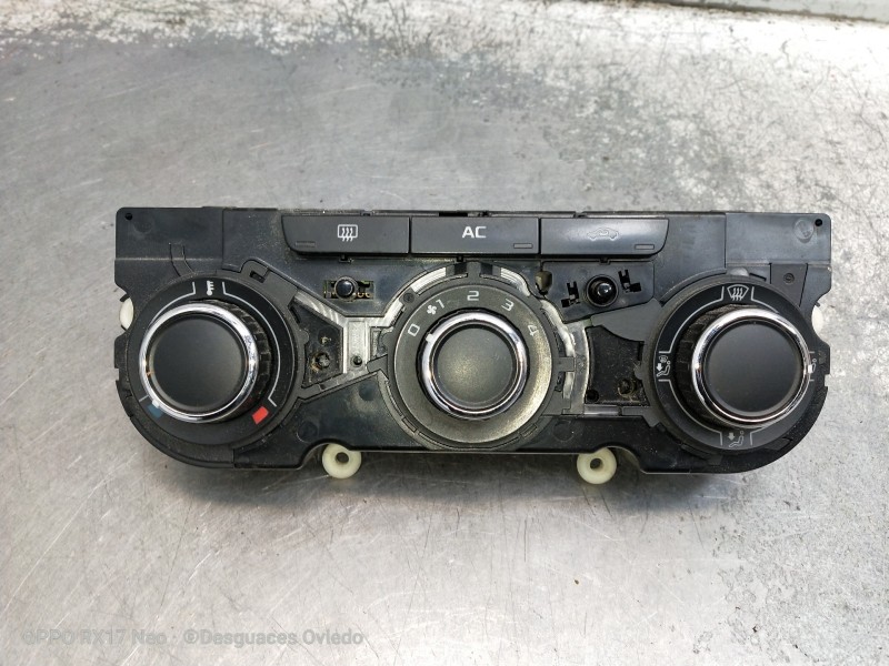 Recambio de mando calefaccion / aire acondicionado para skoda yeti ambition referencia OEM IAM 3T0820047AB K0105HB00975250 