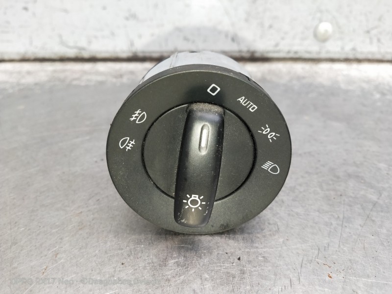 Recambio de mando luces para skoda yeti ambition referencia OEM IAM 5L0941431E 10013629 INTERRUPTOR