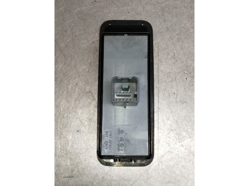 Recambio de mando elevalunas delantero izquierdo para skoda yeti ambition referencia OEM IAM 1Z09598588 067201S 5P