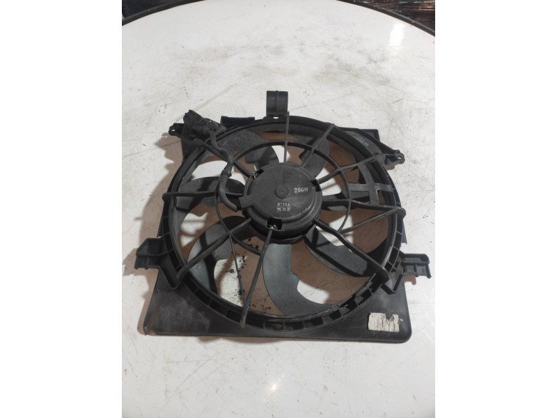 Recambio de electroventilador para hyundai i40 cw gl tecno referencia OEM IAM   
