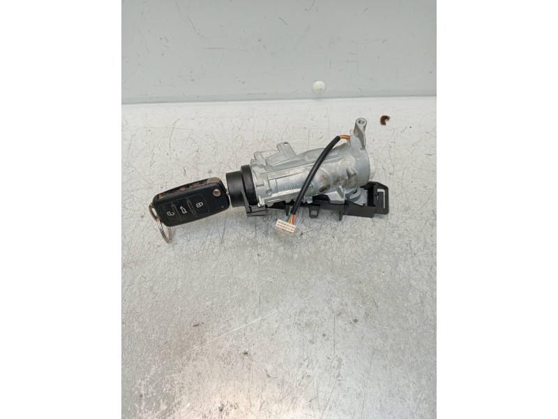 Recambio de conmutador de arranque para skoda yeti ambition referencia OEM IAM 1K0905851  