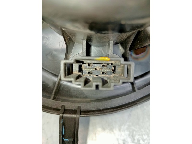 Recambio de motor calefaccion para skoda yeti ambition referencia OEM IAM 1K1819015C  