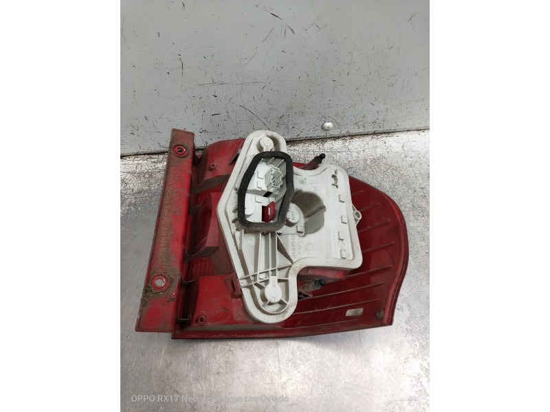 Recambio de piloto trasero derecho para skoda yeti ambition referencia OEM IAM ZSB5L0945096 5L0945112 