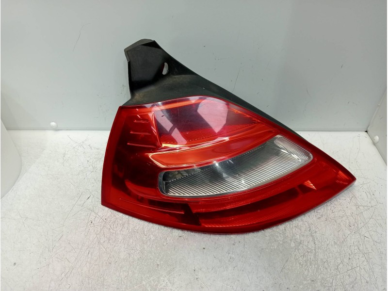 Recambio de piloto trasero izquierdo para renault megane ii berlina 5p authentique referencia OEM IAM 8200413216  