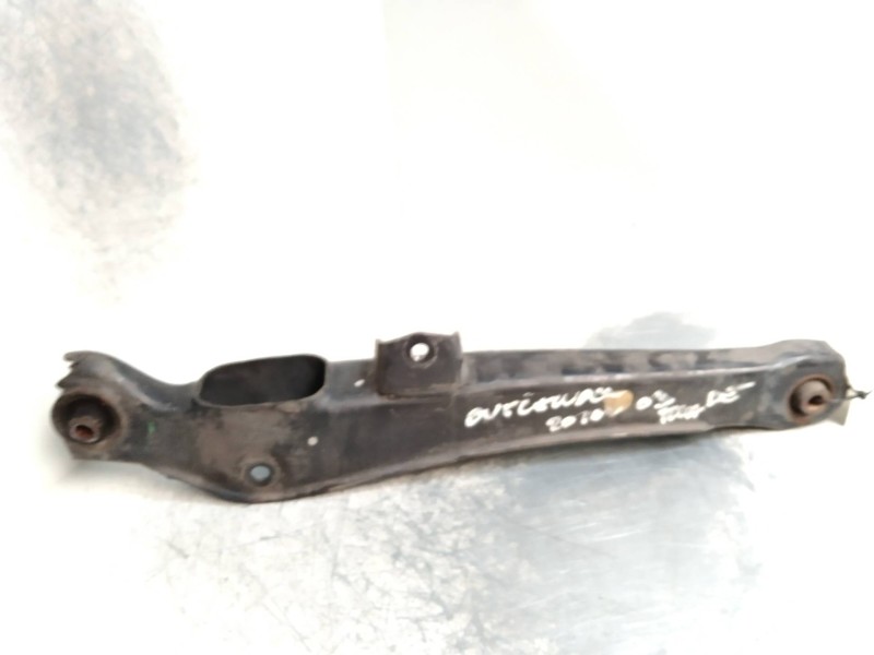 Recambio de brazo suspension inferior trasero derecho para mitsubishi outlander (cu0w) 2.0 4wd referencia OEM IAM   