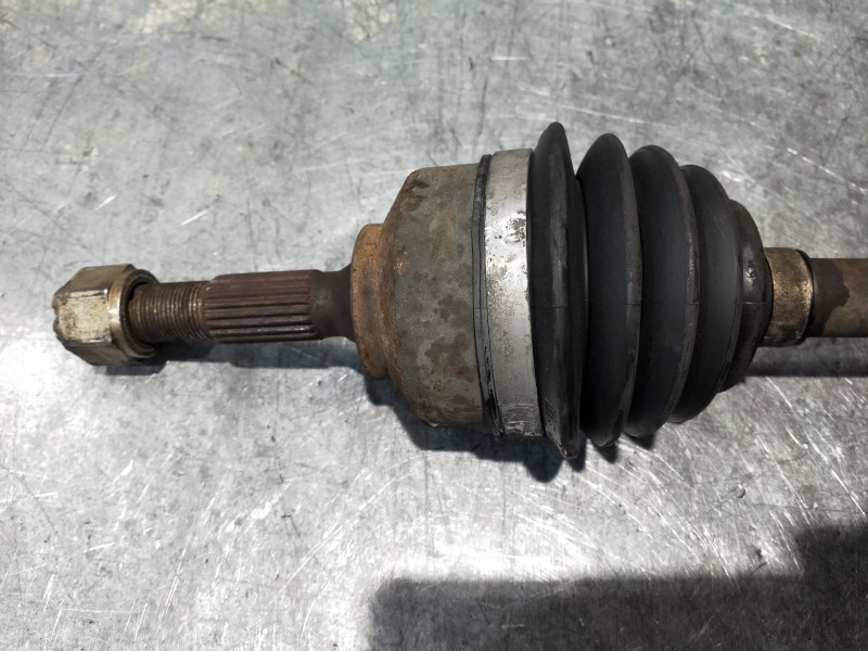 Recambio de transmision delantera izquierda para peugeot 207 urban referencia OEM IAM 9659318080  