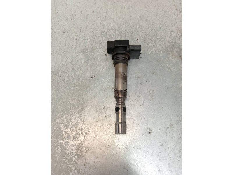 Recambio de bobina encendido para skoda fabia (5j2 ) urban referencia OEM IAM 0986221047  