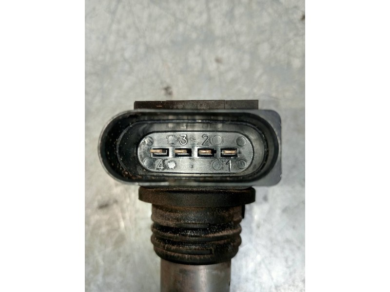 Recambio de bobina encendido para skoda fabia (5j2 ) urban referencia OEM IAM 0986221047  