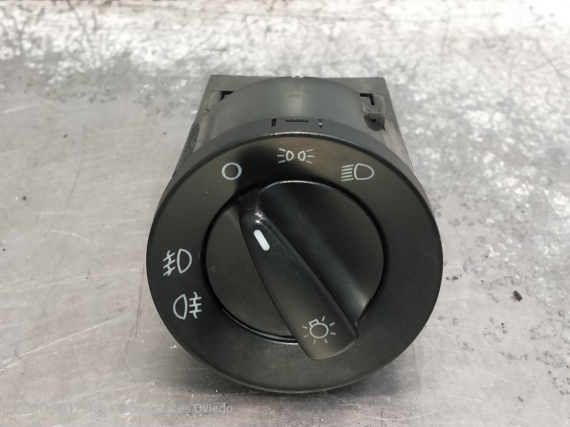 Recambio de mando luces para skoda fabia (5j2 ) urban referencia OEM IAM BK71U0941531D  INTERRUPTOR