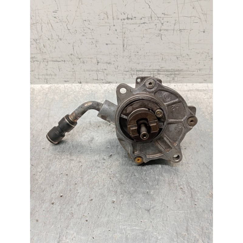 Recambio de depresor freno / bomba vacio para mercedes clase c (w203) sportcoupe c 220 cdi (203.706) referencia OEM IAM A6112300