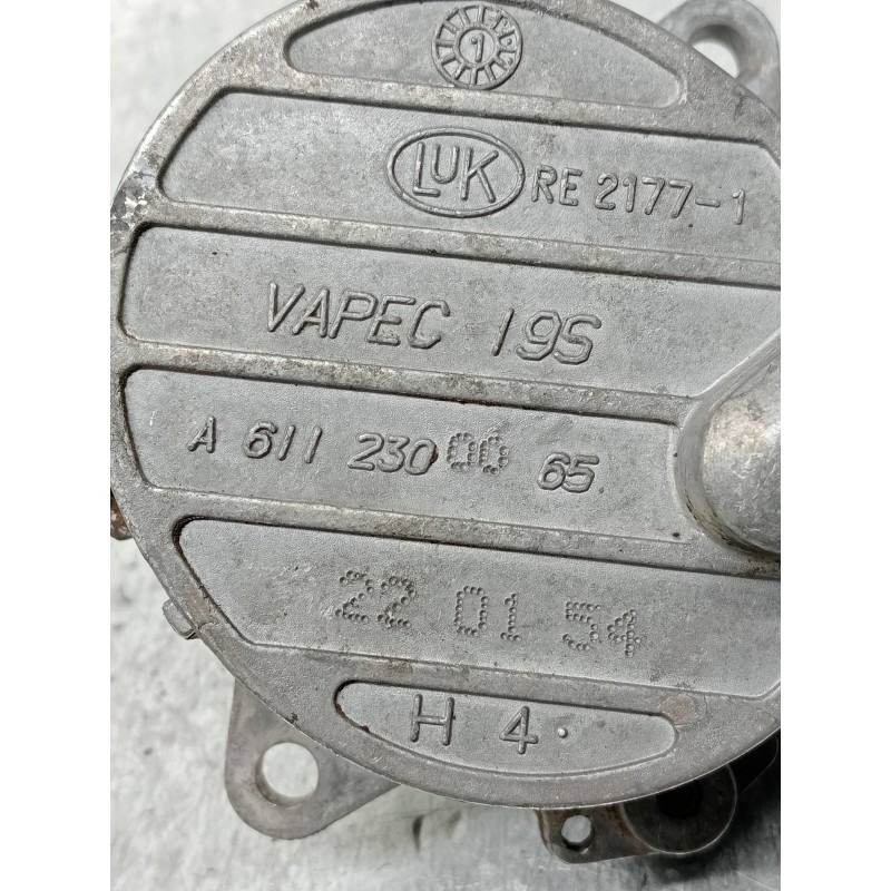 Recambio de depresor freno / bomba vacio para mercedes clase c (w203) sportcoupe c 220 cdi (203.706) referencia OEM IAM A6112300