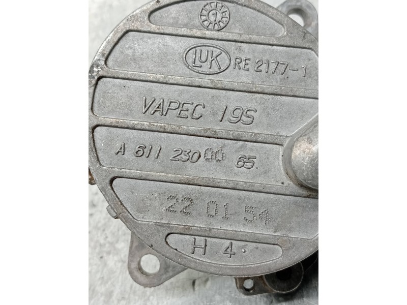 Recambio de depresor freno / bomba vacio para mercedes clase c (w203) sportcoupe c 220 cdi (203.706) referencia OEM IAM A6112300