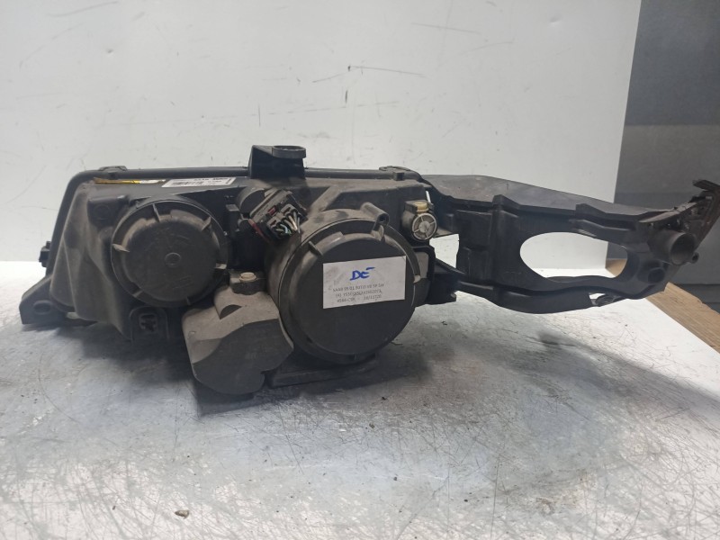 Recambio de faro derecho para saab 9-5 familiar 3.0 v6 tid cat referencia OEM IAM 89008311 5496393 XENON