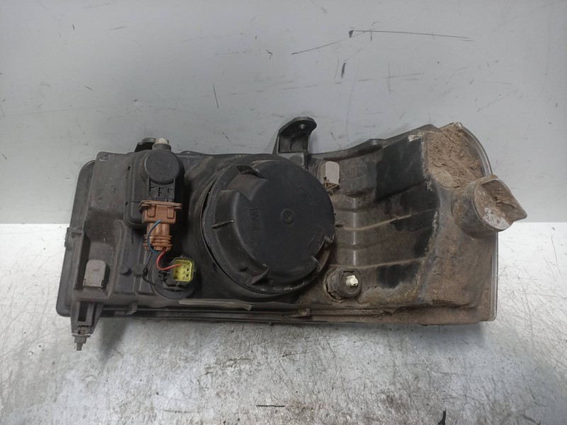 Recambio de faro derecho para land rover freelander (ln) 2.0 td4 cat referencia OEM IAM 89005519  