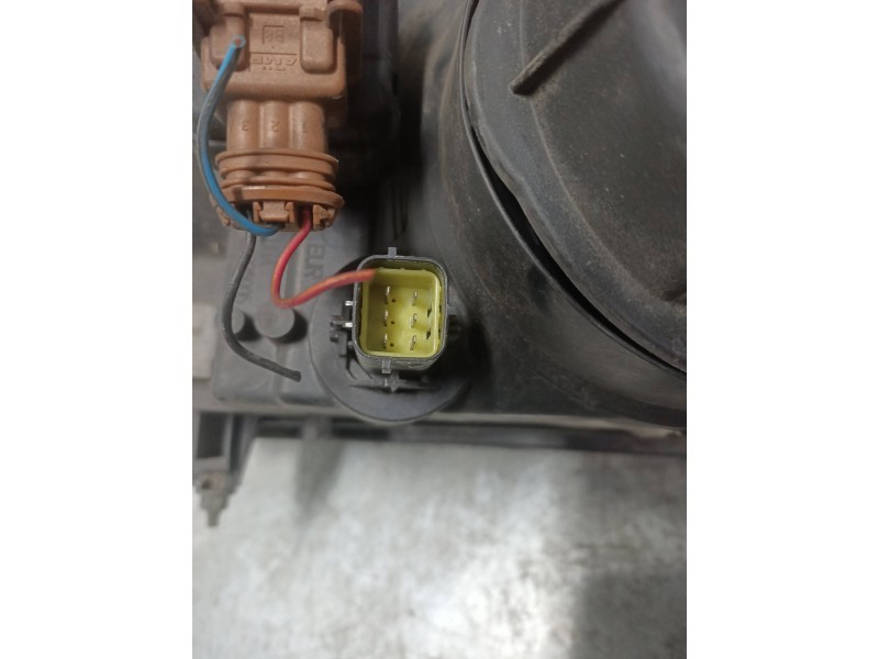 Recambio de faro derecho para land rover freelander (ln) 2.0 td4 cat referencia OEM IAM 89005519  