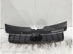 Recambio de rejilla delantera para volkswagen t5 transporter/furgoneta combi referencia OEM IAM 7H08071015   2