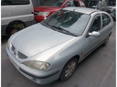 renault megane i fase 2 berlina (ba0) del año 2000