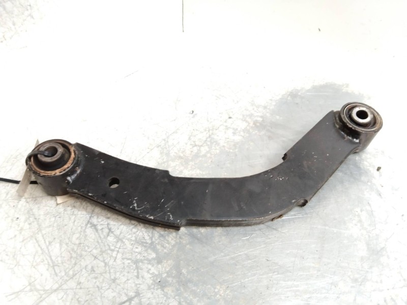 Recambio de brazo suspension superior trasero derecho para mitsubishi outlander (cu0w) 2.0 cat referencia OEM IAM   