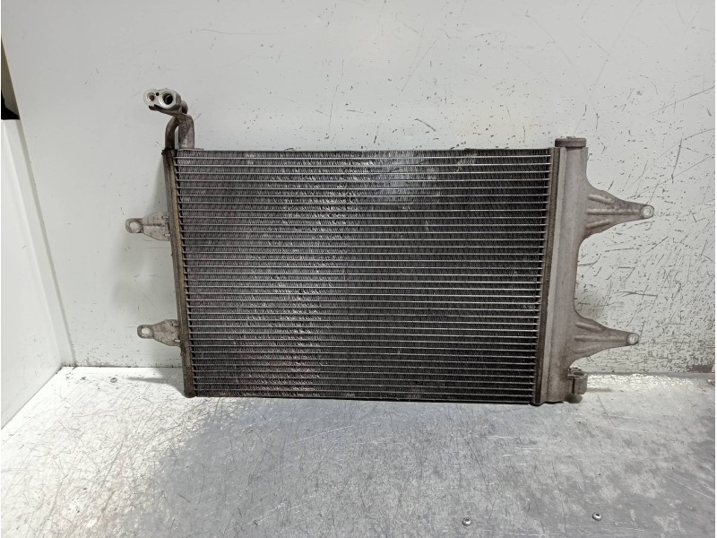 Recambio de condensador / radiador aire acondicionado para skoda fabia (5j2 ) urban referencia OEM IAM 6R0820411K  
