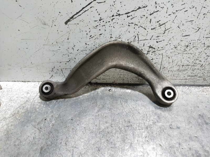 Recambio de brazo suspension superior trasero derecho para audi a6 allroad quattro (4gh) 3.0 v6 24v tdi referencia OEM IAM 8K050