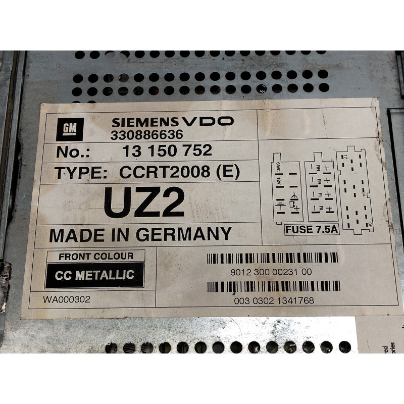 Recambio de sistema audio / radio cd para opel vectra c berlina club referencia OEM IAM 330886636 13150752 